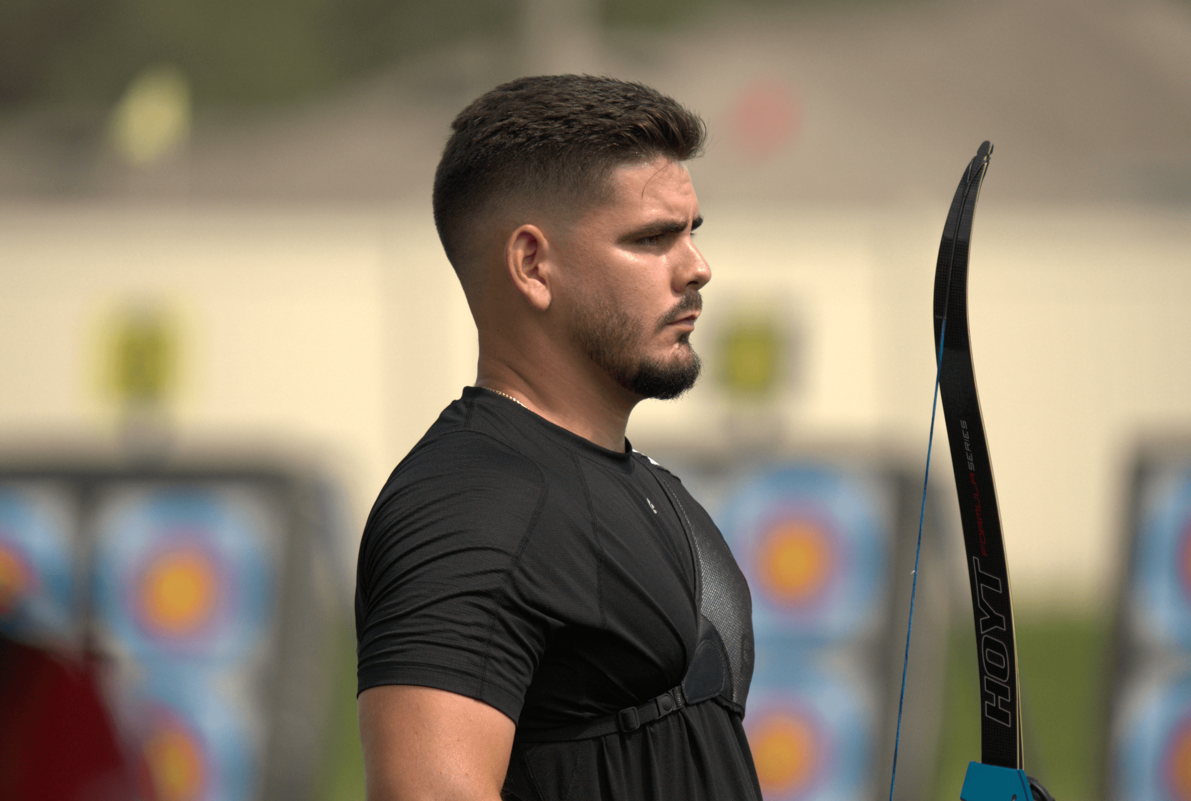 Hazael Rodriguez Valero archery competition photo 2